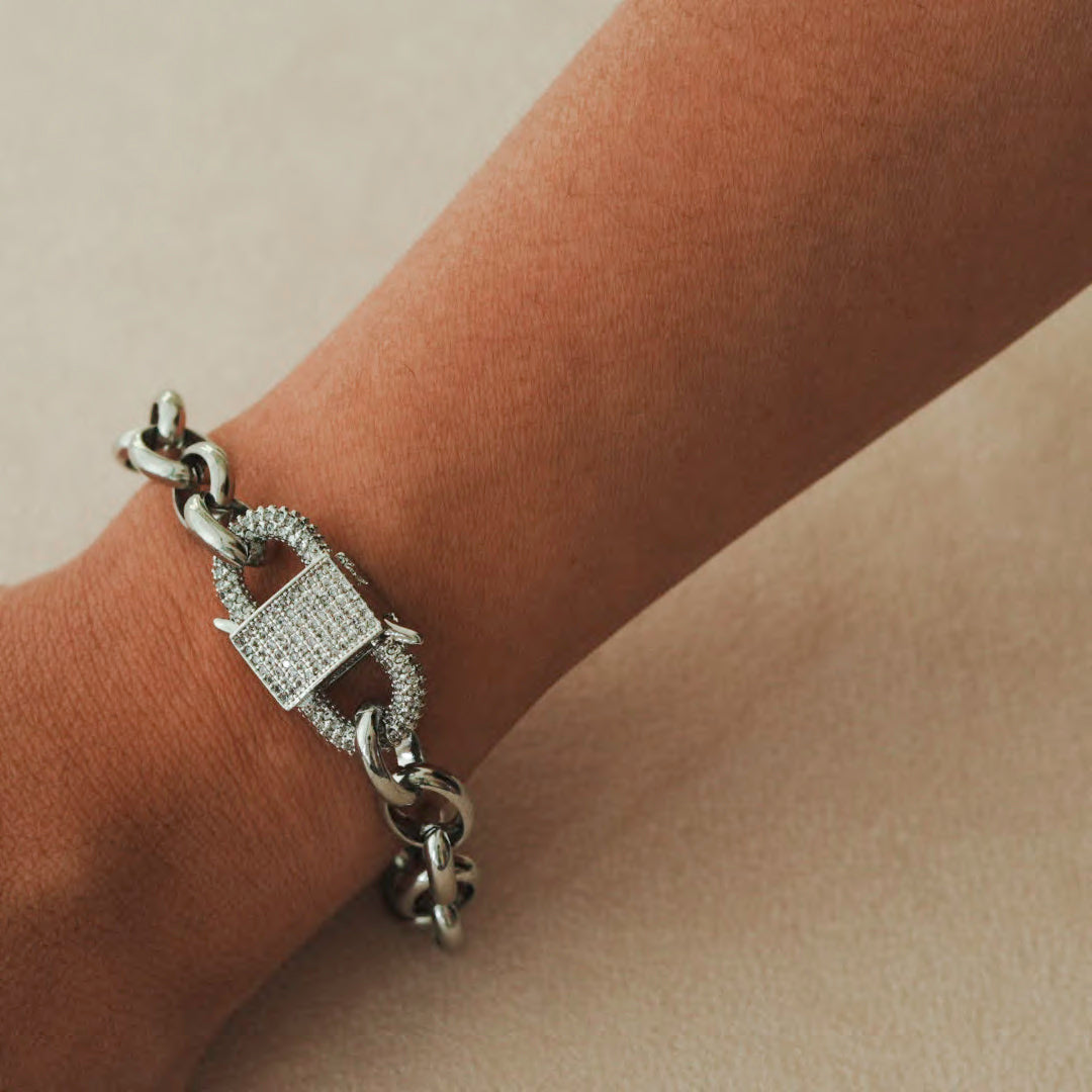 Silver Radiant Link Bracelet