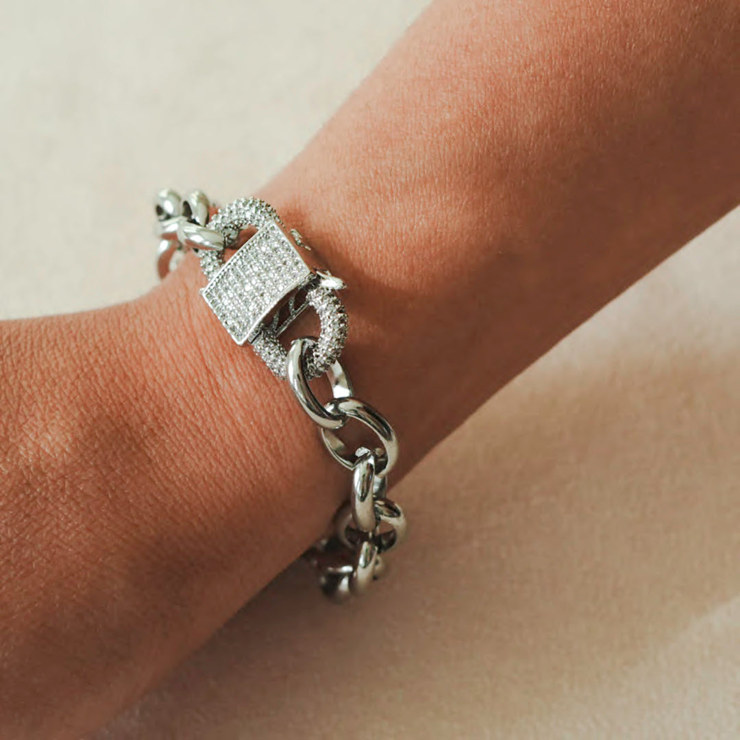 Silver Radiant Link Bracelet